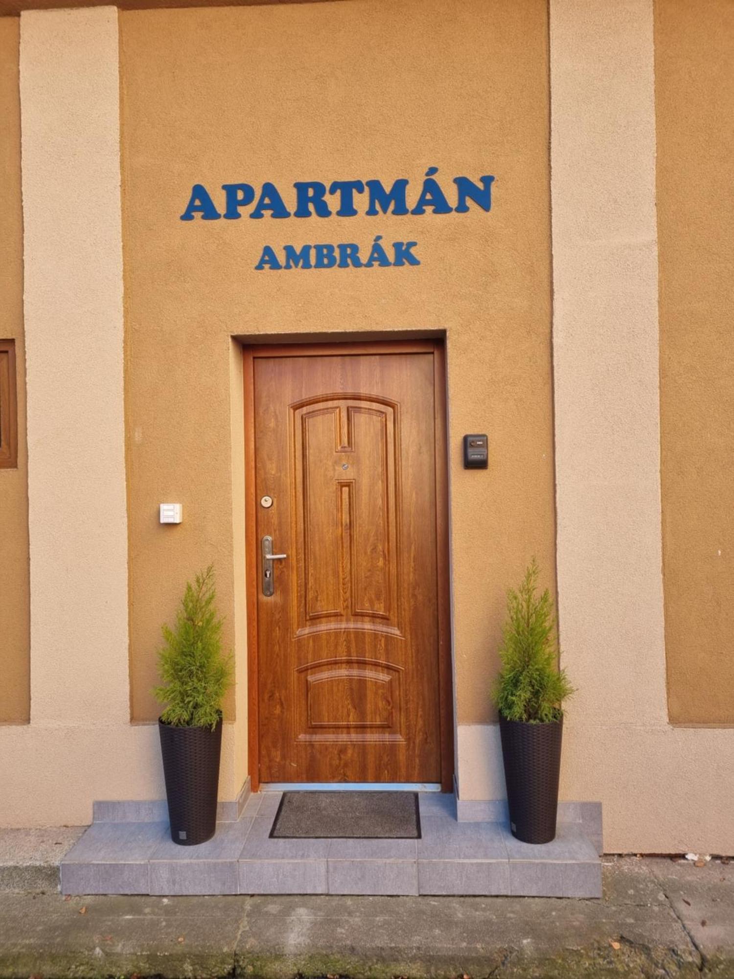 Apartman Ambrak C.3 마틴 외부 사진